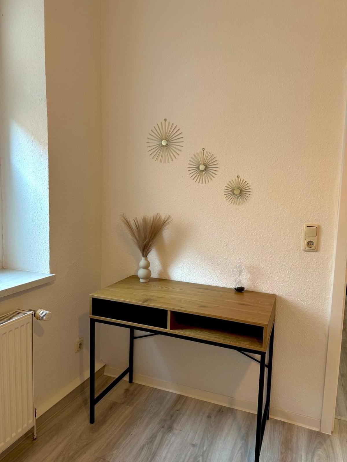 Raha Apartments - Grosses 3 Z-Apartment - Erdgeschoss - Domplatz - Vollausstattung Erfurt Luaran gambar